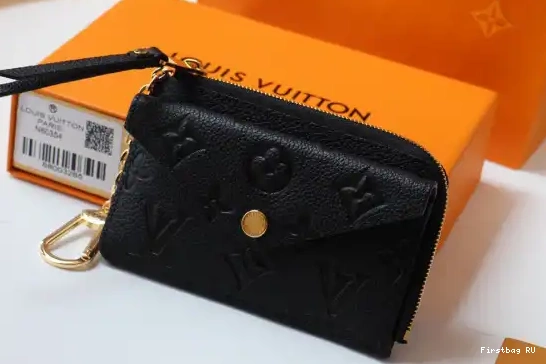 First bag VERSO RECTO VUITTON CARD HOLDER LOUIS 0523